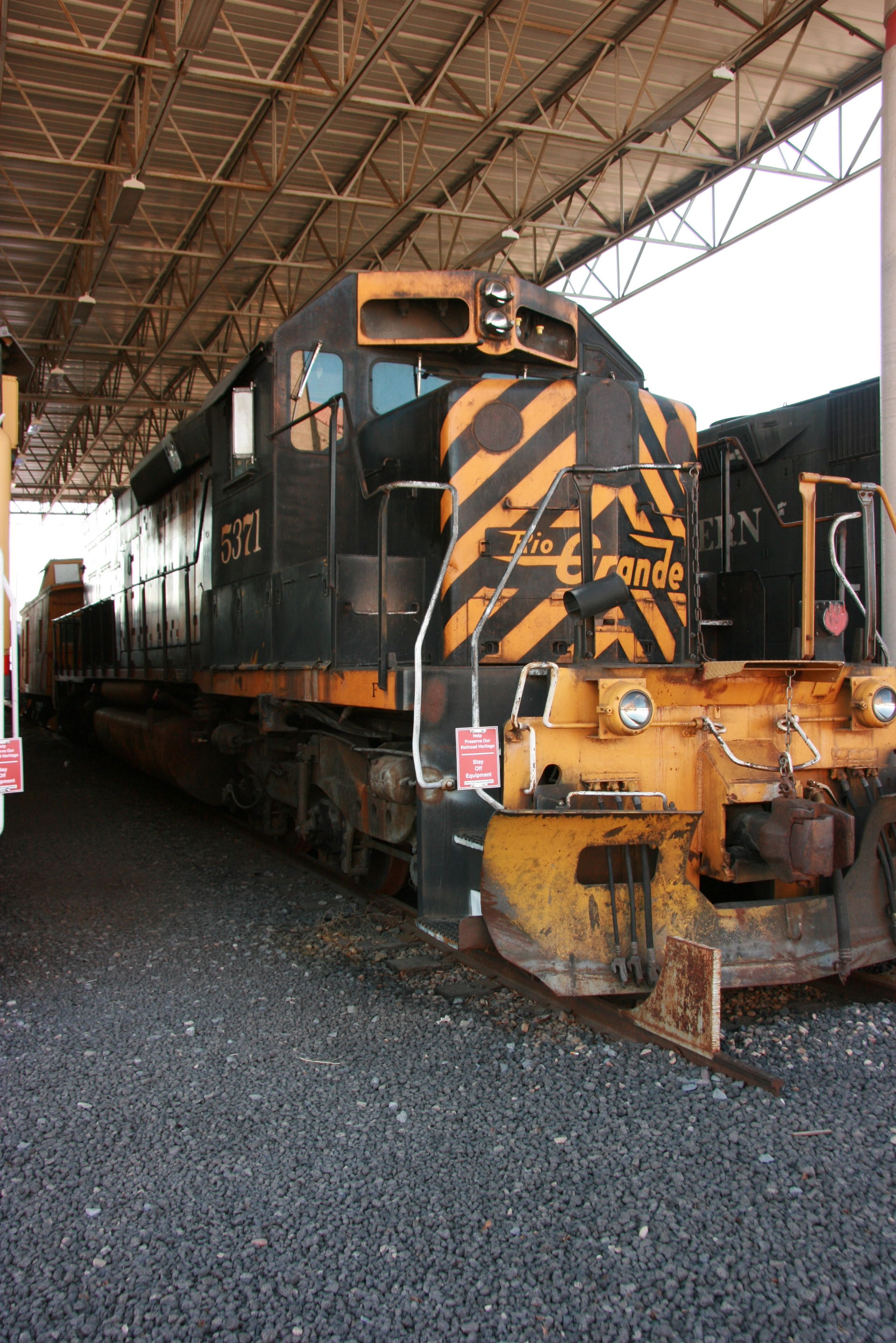 Denver & Rio Grande Engine #5371 built in 1976 — Retired in 2008 (Click on Locomotive to read more!)